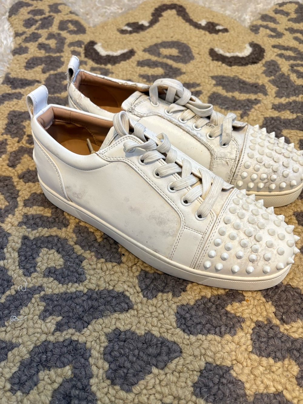 Christian Louboutin White Spiked Low-Top Sneakers sz 42
